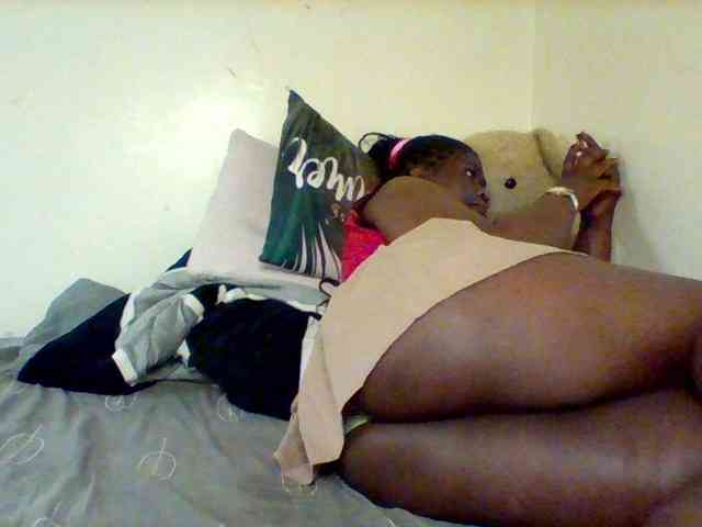 Sexxy-slim-honey webcam