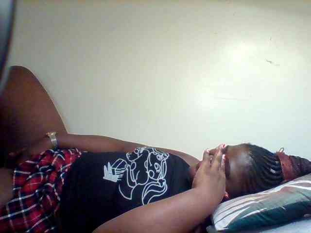 Sexxy-slim-honey webcam