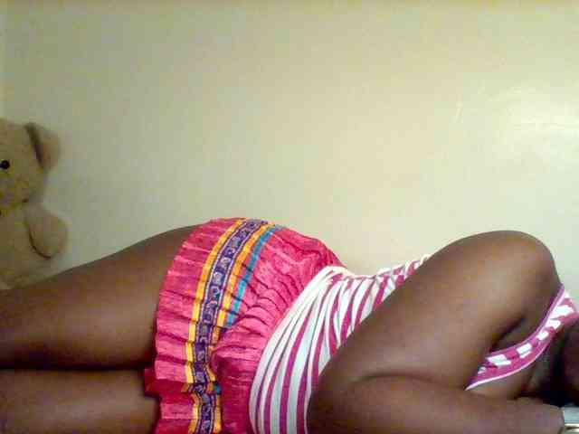 Sexxy-slim-honey webcam