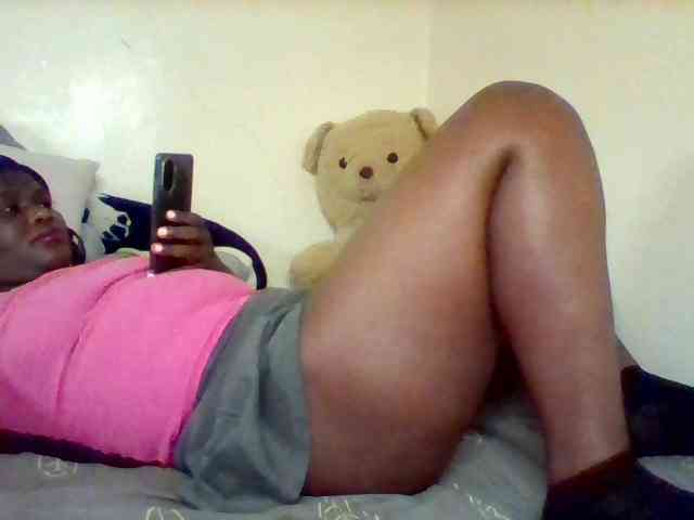 Sexxy-slim-honey webcam