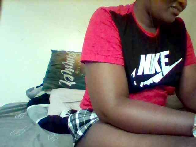 Sexxy-slim-honey webcam