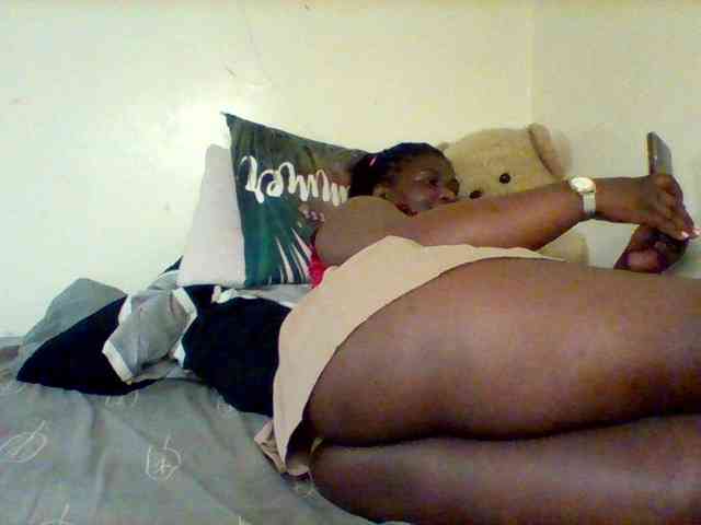 Sexxy-slim-honey Live Webcam on BongaCams