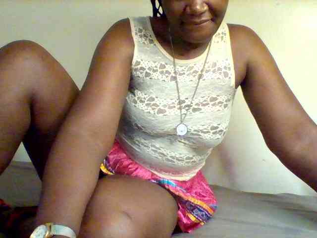 Sexxy-slim-honey webcam