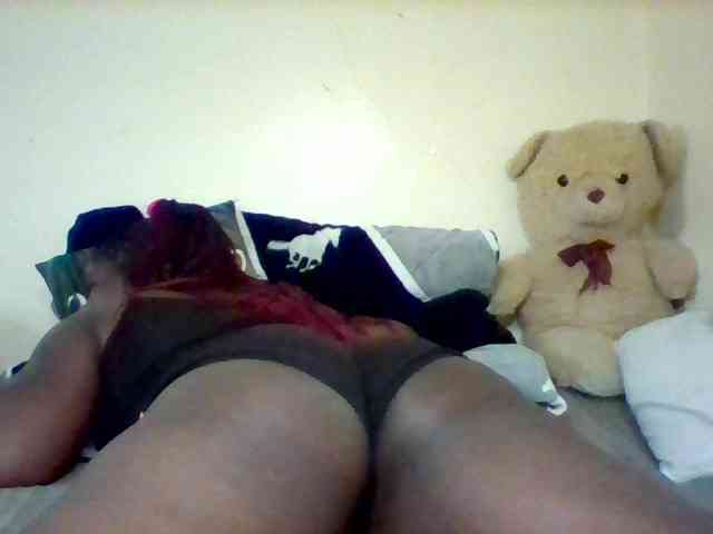 Sexxy-slim-honey webcam