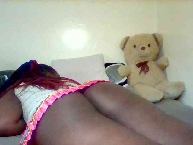 Sexxy-slim-honey webcam