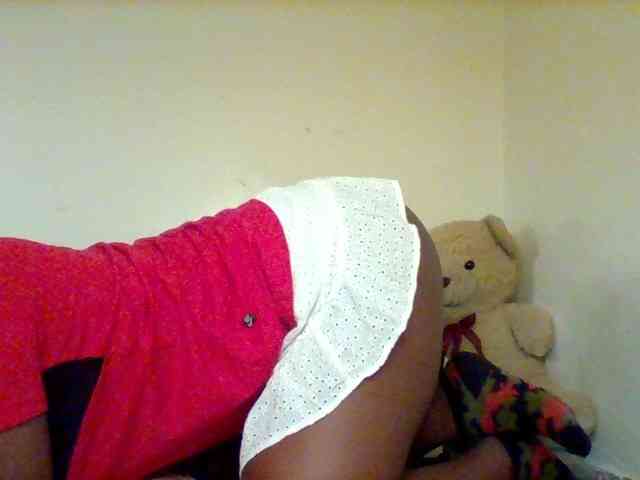 Sexxy-slim-honey webcam