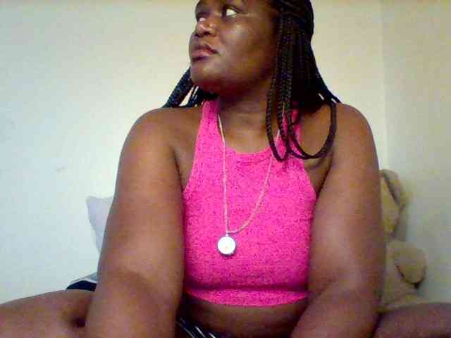 Sexxy-slim-honey webcam