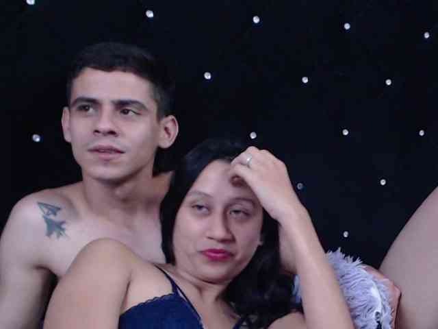 YeraldinAndJos webcam