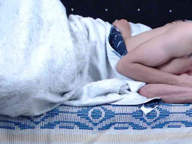 YeraldinAndJos webcam