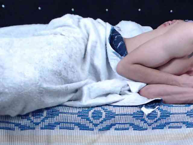 YeraldinAndJos webcam