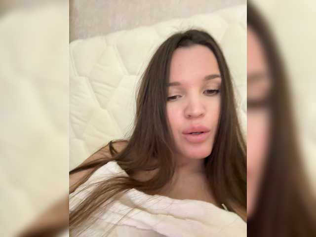 Katti-she's BongaCams show and profile