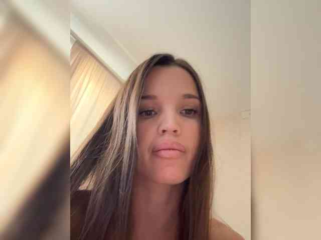 Katti-she Live Webcam on BongaCams