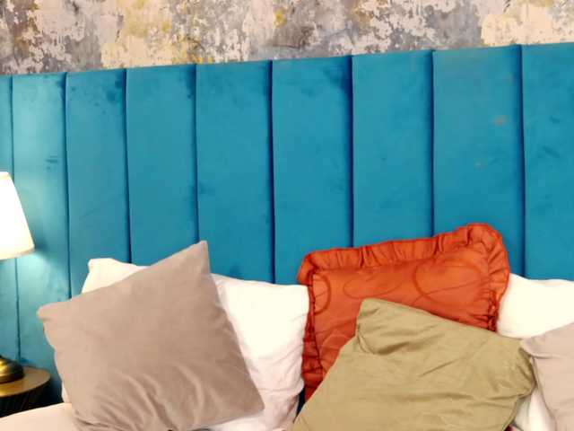 LisaCroft's BongaCams show and profile