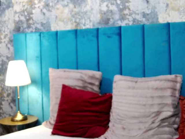 LisaCroft's BongaCams show and profile