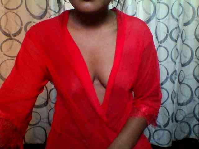 justine33 webcam