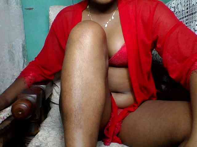 justine33 webcam