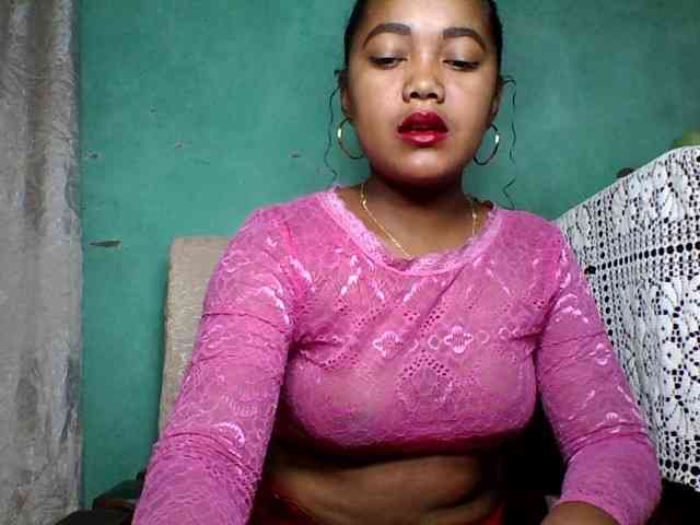 justine33 webcam