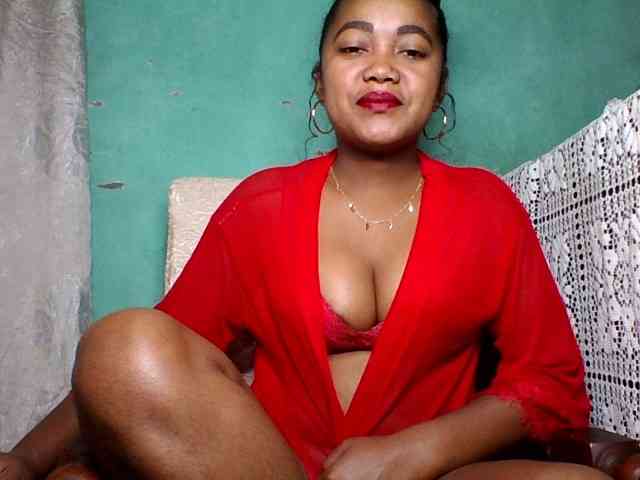 justine33 webcam