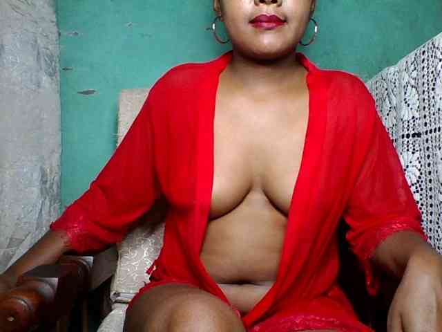 justine33 webcam