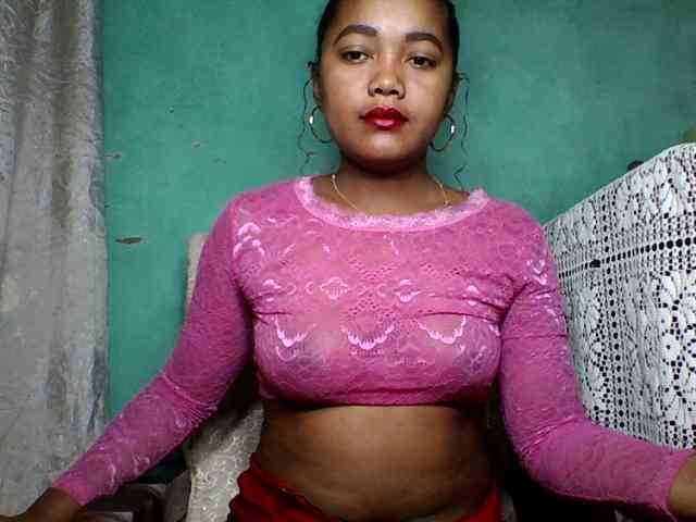 justine33 webcam