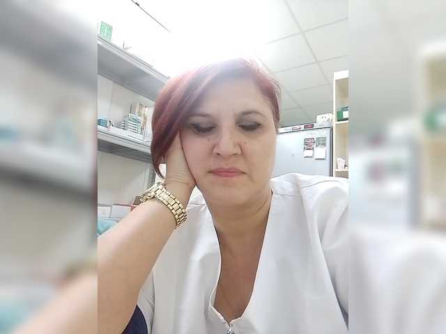 Lelly1 – webcam model profile photo