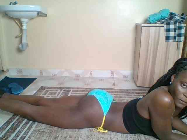 sweet-yummy-gurl webcam