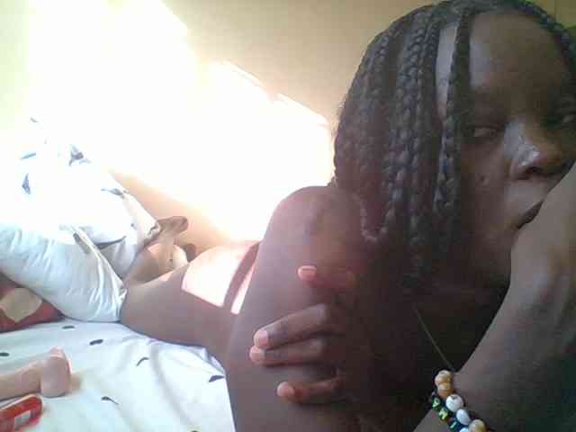 sweet-yummy-gurl webcam