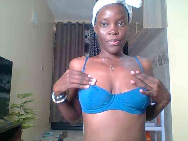 sweet-yummy-gurl webcam
