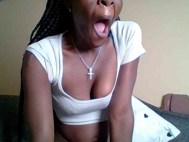 sweet-yummy-gurl webcam