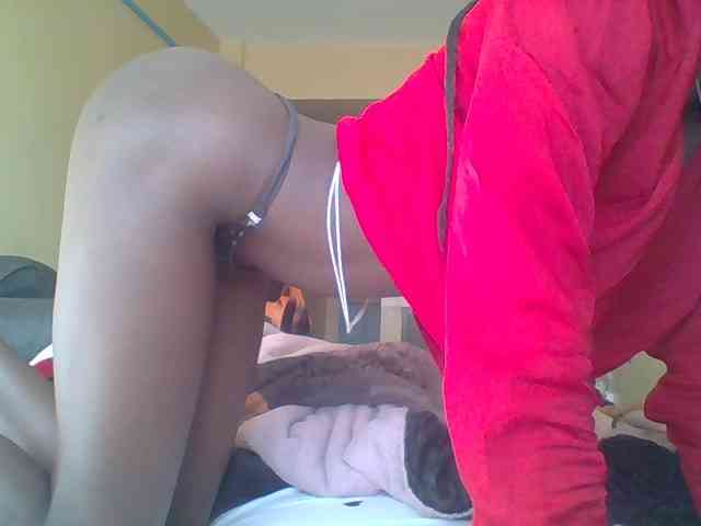 sweet-yummy-gurl webcam