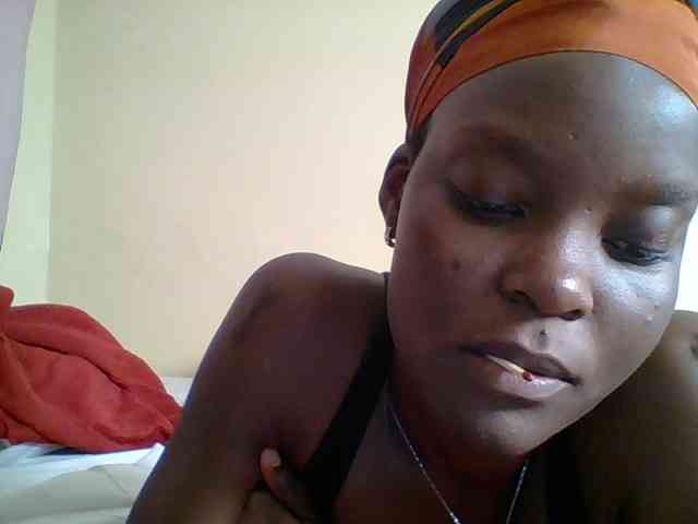sweet-yummy-gurl webcam
