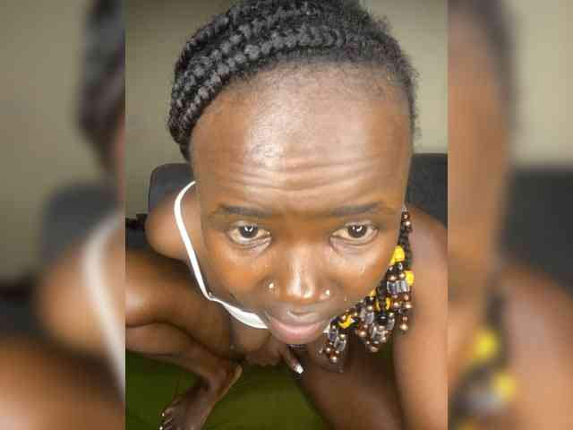Ebonymistress webcam