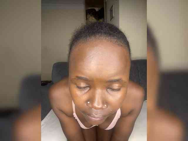 Ebonymistress webcam