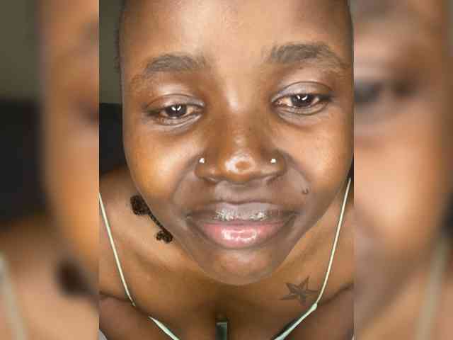 Ebonymistress webcam