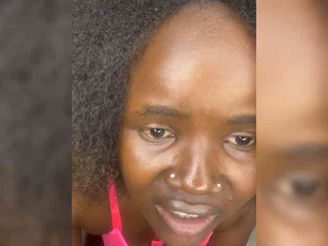 Ebonymistress webcam