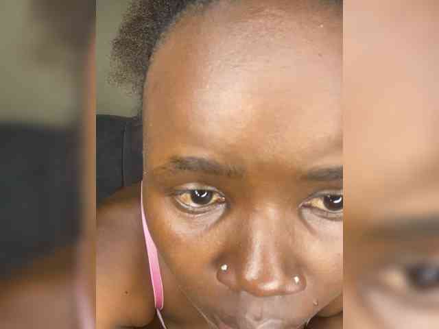 Ebonymistress webcam