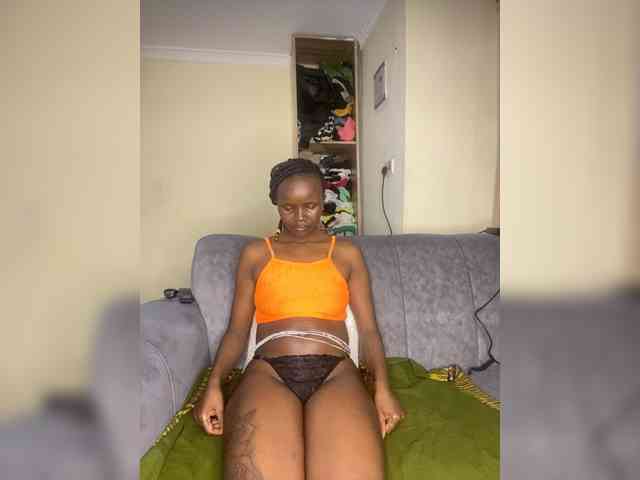 Ebonymistress webcam