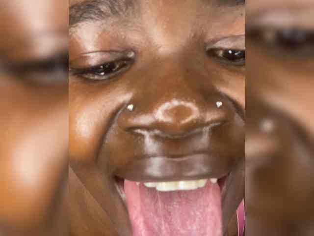 Ebonymistress webcam