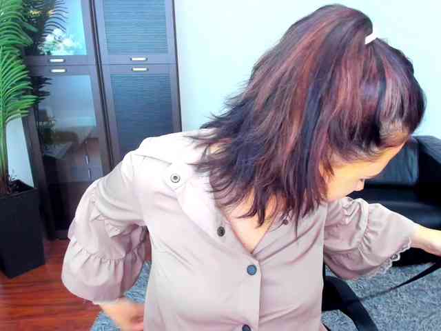 MonicGeller Live Webcam on BongaCams