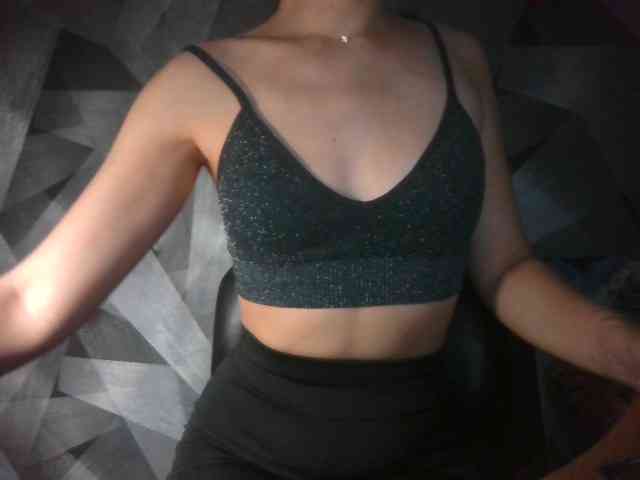 Agent_Oxyevator webcam