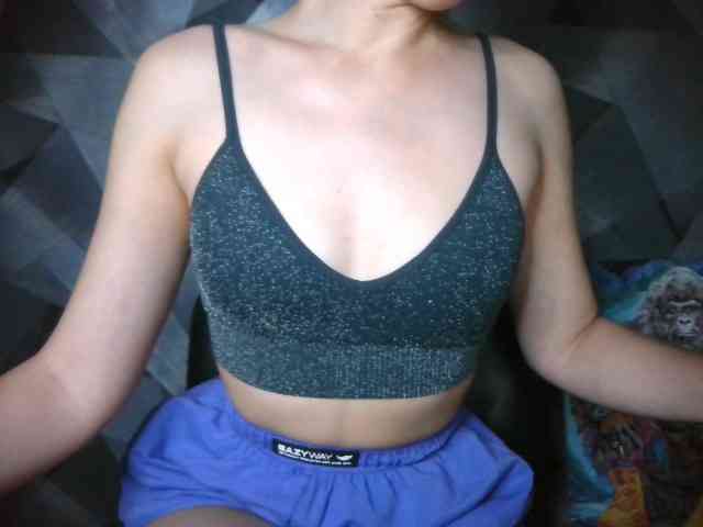 Agent_Oxyevator webcam