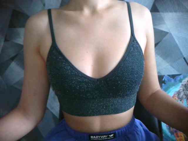 Agent_Oxyevator webcam