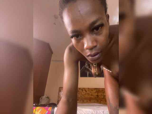 SplasherQueen webcam
