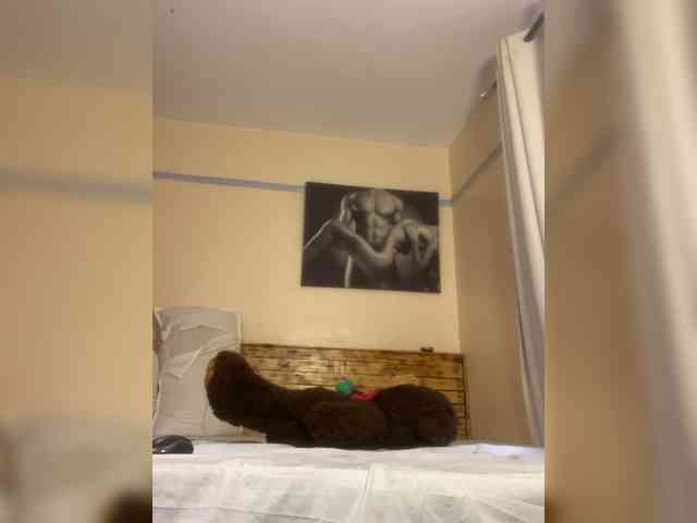 SplasherQueen webcam