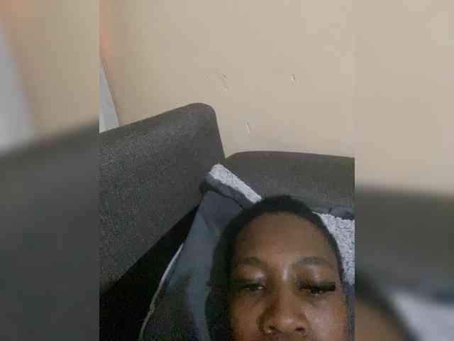 SplasherQueen webcam