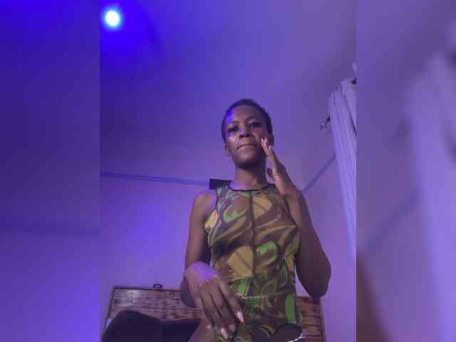 SplasherQueen webcam