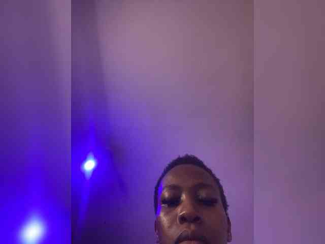 SplasherQueen webcam