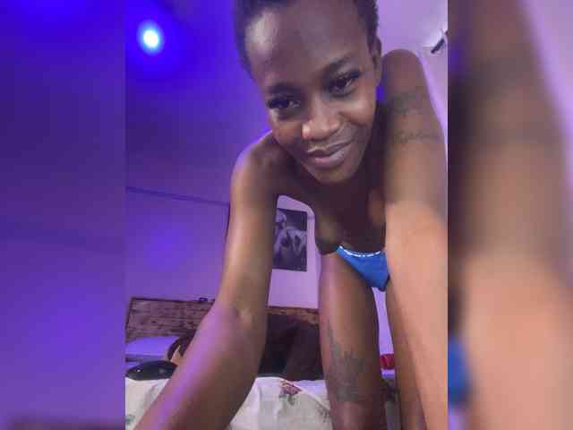 SplasherQueen webcam