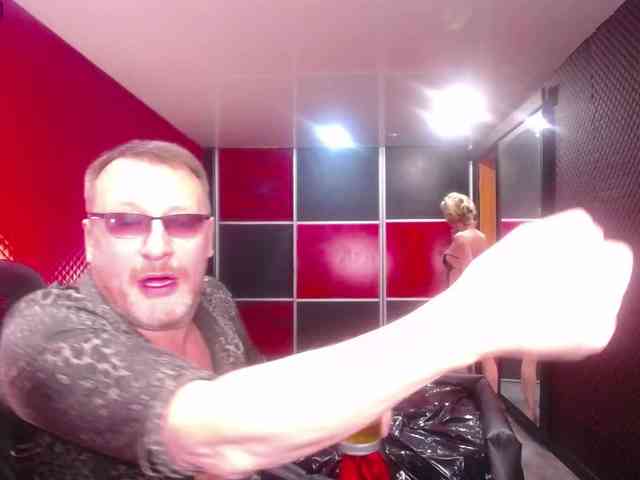 MasterAndMargari... Live Webcam on BongaCams