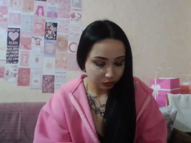HalinaMogg – webcam model profile photo